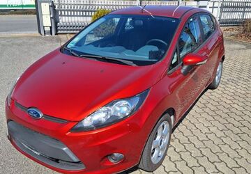Ford Fiesta 141.119 km 3.990 &euro; Bamberg 96052