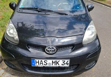 Toyota Aygo (X) 117.000 km 3.333 &euro; Knetzgau 97478