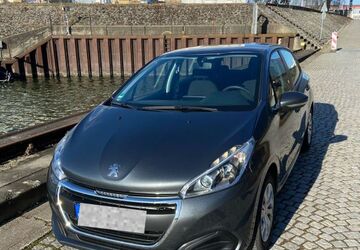 Peugeot 208 77.000 km 6.499 &euro; Walsdorf 96194