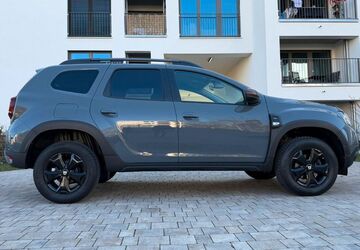 Dacia Duster 129.000 km 15.990 &euro; Hallstadt 96103