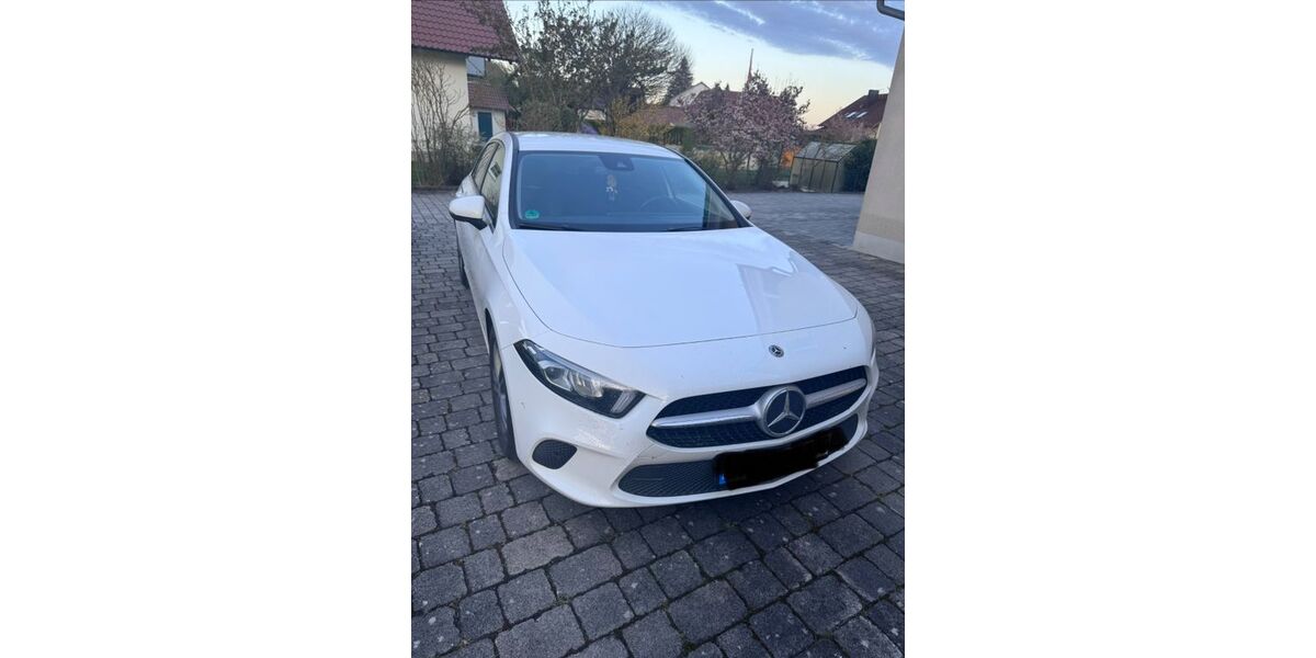Mercedes-Benz A 200 95.000 km 19.700 &euro; Hessdorf 91093