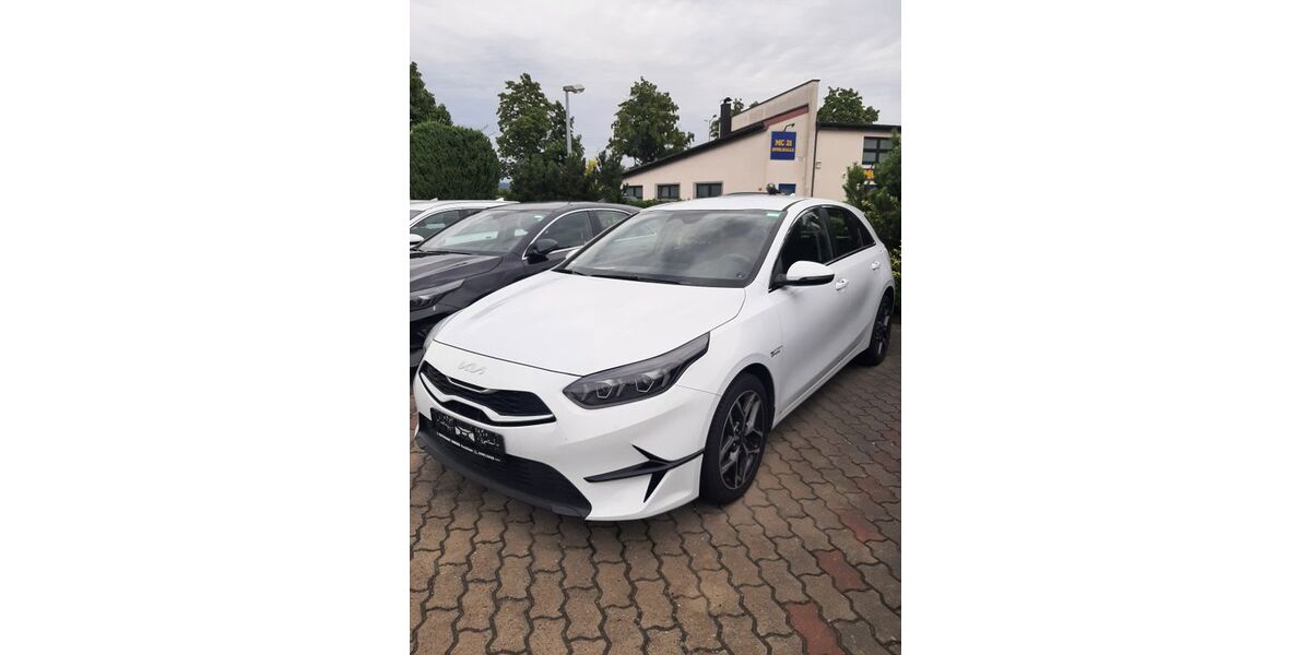 Kia ceed / Ceed 19.500 km 22.990 &euro; Forchheim 91301