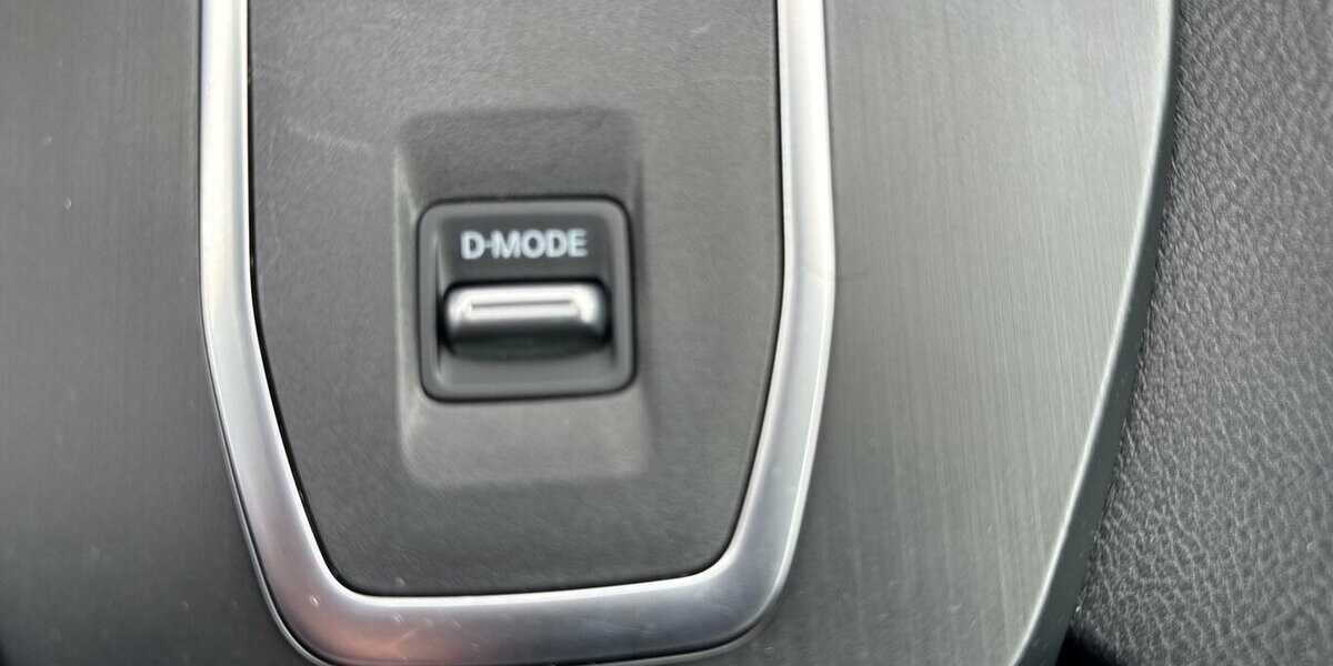 Nissan Qashqai Accenta *Xtronic/SHZG/Navi-App/Kamera/ICC/ 23.631 km 23.380 &euro; Bamberg 96052