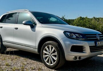 VW Touareg 196.000 km 20.500 &euro; Hallerndorf 91352