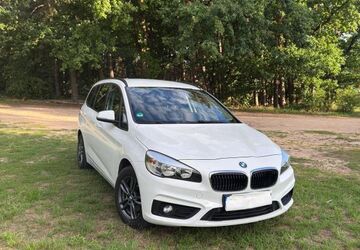 BMW 218 Gran Tourer 141.000 km 11.990 &euro; Adelsdorf 91325