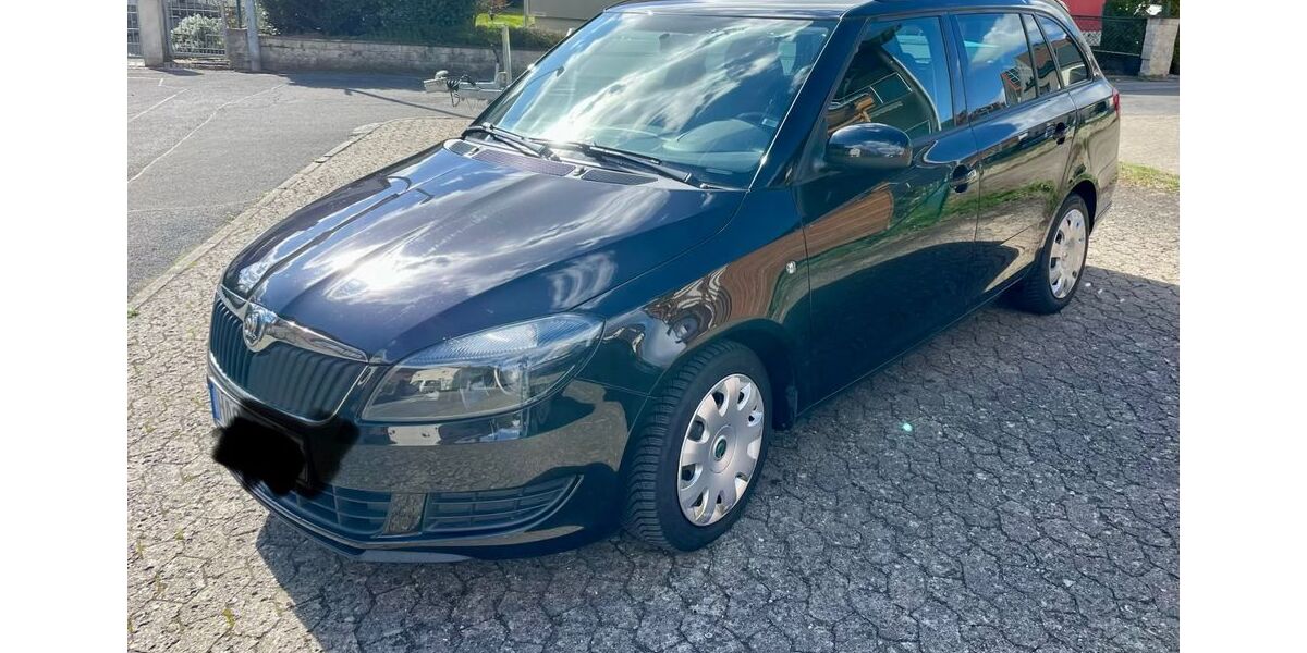 Skoda Fabia 112.100 km 5.300 &euro; Zeil am Main 97475