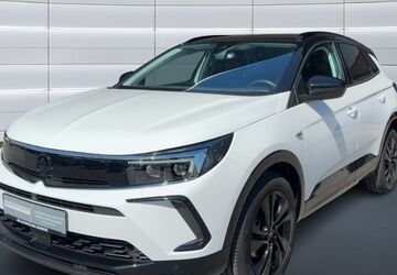 Opel Grandland (X) 48.900 km 24.690 &euro; Bamberg 96052