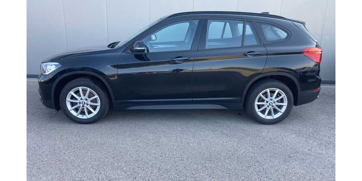 BMW X1 93.000 km 15.999 &euro; Baiersdorf 91083