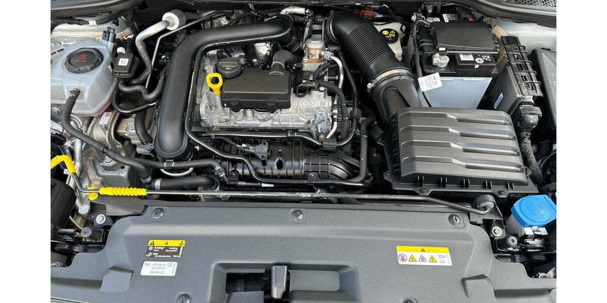 Seat Arona Style *Navi-App/SHZG/LED/Kamera/PDC* 13.138 km 16.980 &euro; Bamberg 96052