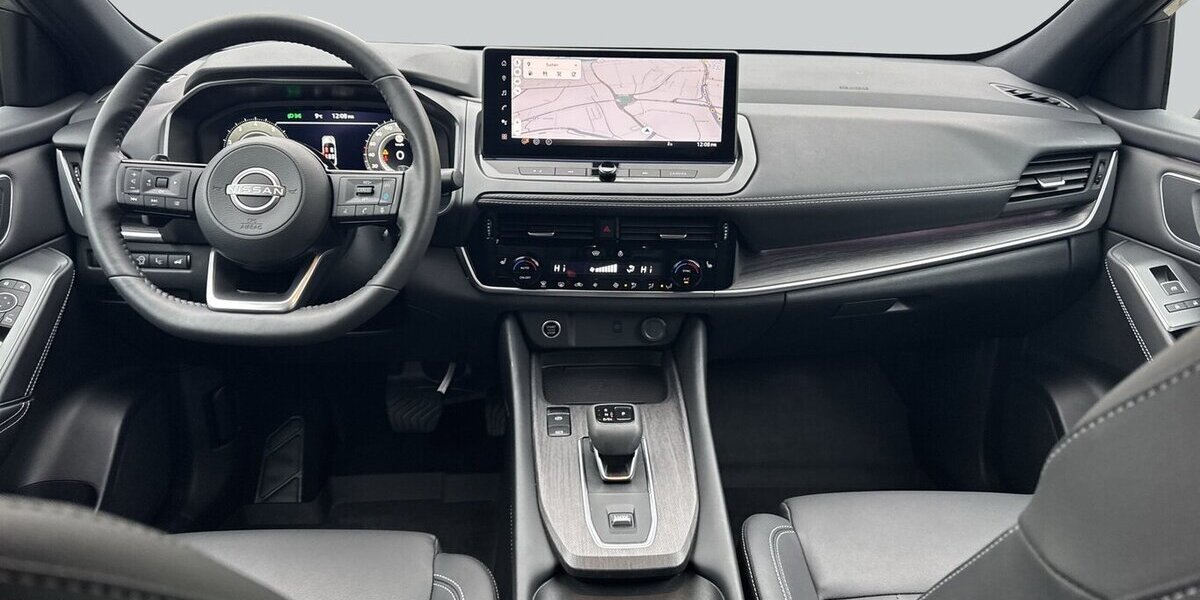 Nissan Qashqai Tekna XTronic *Navi/LED/el. Heckklappe/360 13.081 km 28.690 &euro; Bamberg 96052