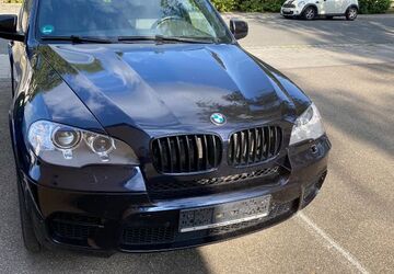 BMW X5 M50 240.000 km 17.900 &euro; Röttenbach 91341