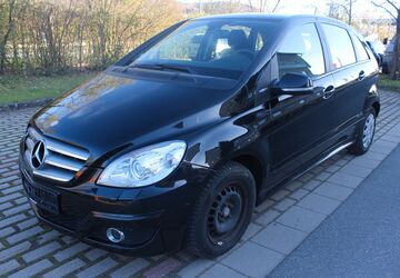 Mercedes-Benz B 180 120.207 km 3.120 &euro; Ebermannstadt 91320