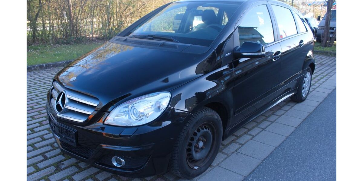 Mercedes-Benz B 180 120.207 km 3.120 &euro; Ebermannstadt 91320
