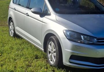 VW Touran 128.714 km 17.000 &euro; Heiligenstadt obf 91332