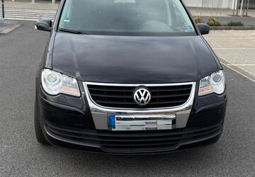 VW Touran 255.000 km 4.400 &euro; Strullendorf 96129