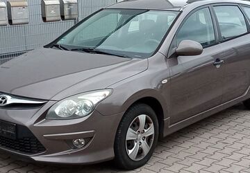 Hyundai i30 300.500 km 1.750 &euro; Burgebrach 96138
