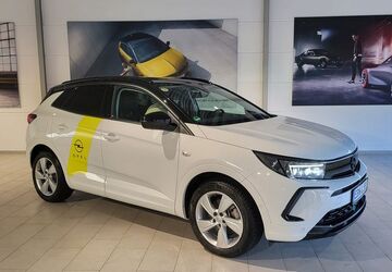 Opel Grandland (X) 45.000 km 29.990 &euro; Ebern 96106