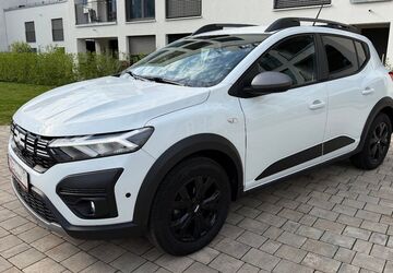 Dacia Sandero 53.000 km 13.600 &euro; Hallstadt 96103