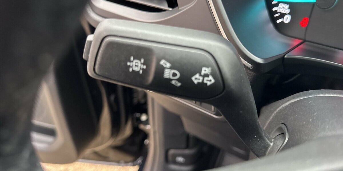 Ford Kuga 1.5 Cool & Connect *Navi/Sitzhzg/Tempomat/1.H 9.958 km 20.980 &euro; Bamberg 96052