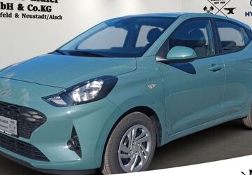 Hyundai i10 2.500 km 15.990 &euro; Schlüsselfeld 96132