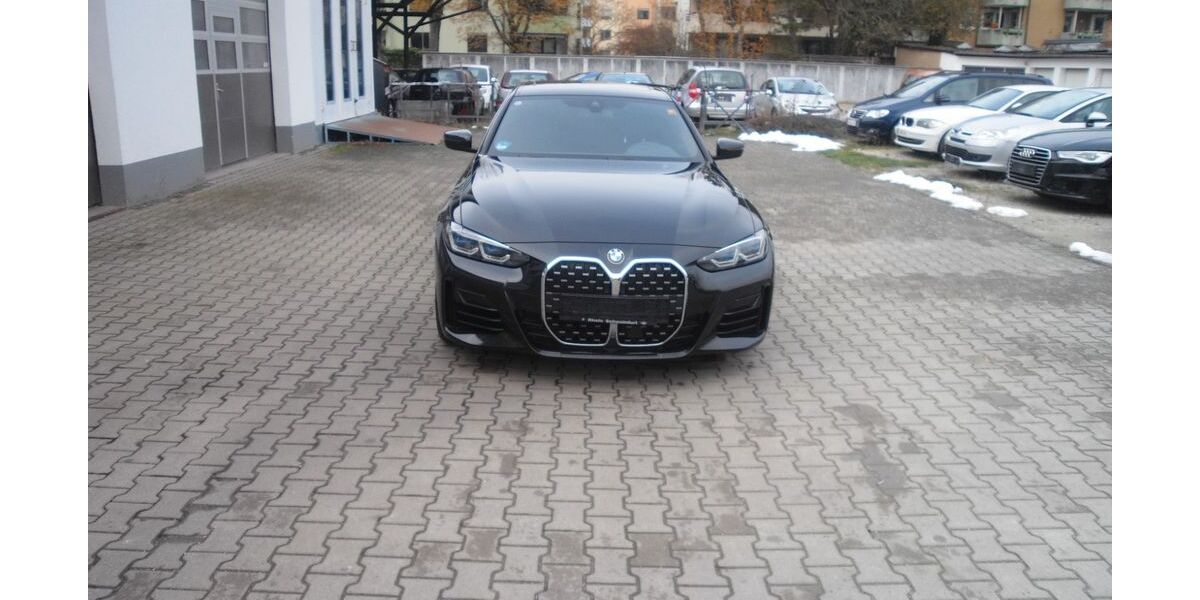 BMW 430 77.523 km 34.950 &euro; Bamberg 96052