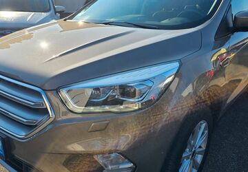 Ford Kuga 54.000 km 17.999 &euro; Knetzgau 97478