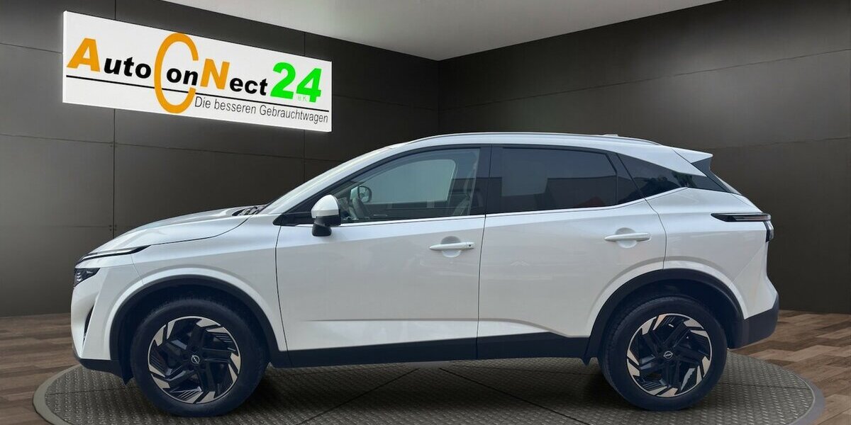 Nissan Qashqai N-Connecta XTronic *Navi/LED/Kamera360/PDC 17.447 km 25.980 &euro; Bamberg 96052