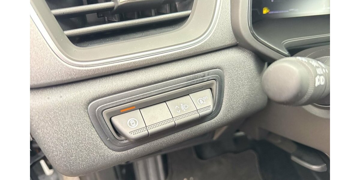 Renault Captur Techno 1.3 TCE EDC-Automatik *Kamera/Navi-A 6.685 km 24.980 &euro; Bamberg 96052