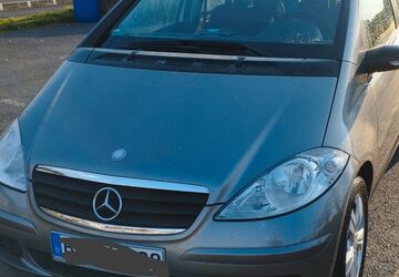 Mercedes-Benz A 150 159.700 km 2.950 &euro; Schlüsselfeld 96132