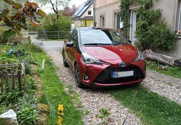 Toyota Yaris 92.000 km 14.990 &euro; Scheßlitz 96110