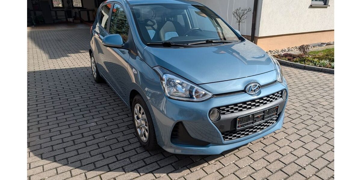 Hyundai i10 28.000 km 7.500 &euro; Rattelsdorf GT Mürsbach 96179