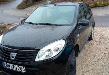 Dacia Sandero 178.300 km 1.800 &euro; Rentweinsdorf 96184