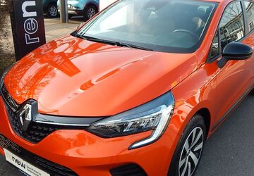 Renault Clio 21.288 km 14.320 &euro; Bamberg 96052