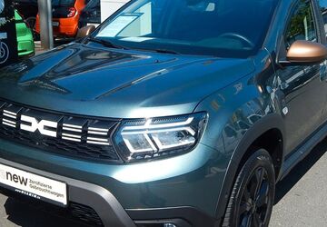Dacia Duster 27.343 km 17.980 &euro; Bamberg 96052
