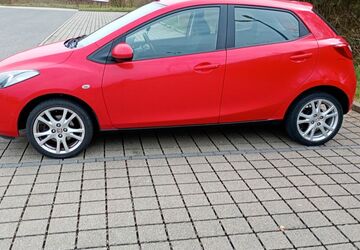 Mazda 2 200.200 km 999 &euro; Adelsdorf 91325