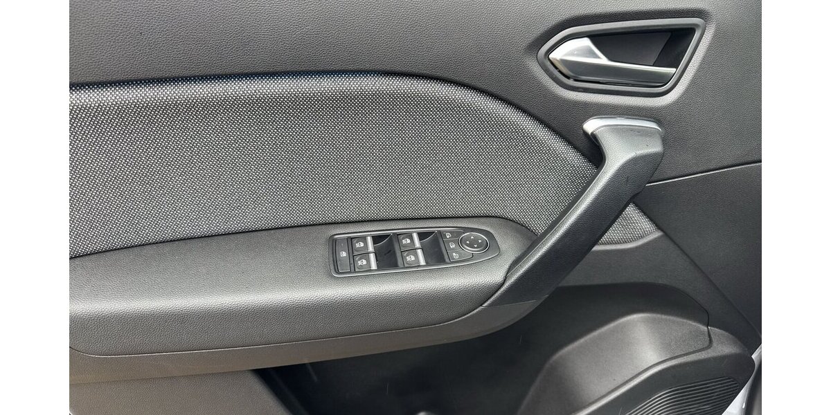 Renault Captur Techno 1.3 TCE EDC-Automatik *Kamera/Navi-A 6.685 km 24.980 &euro; Bamberg 96052