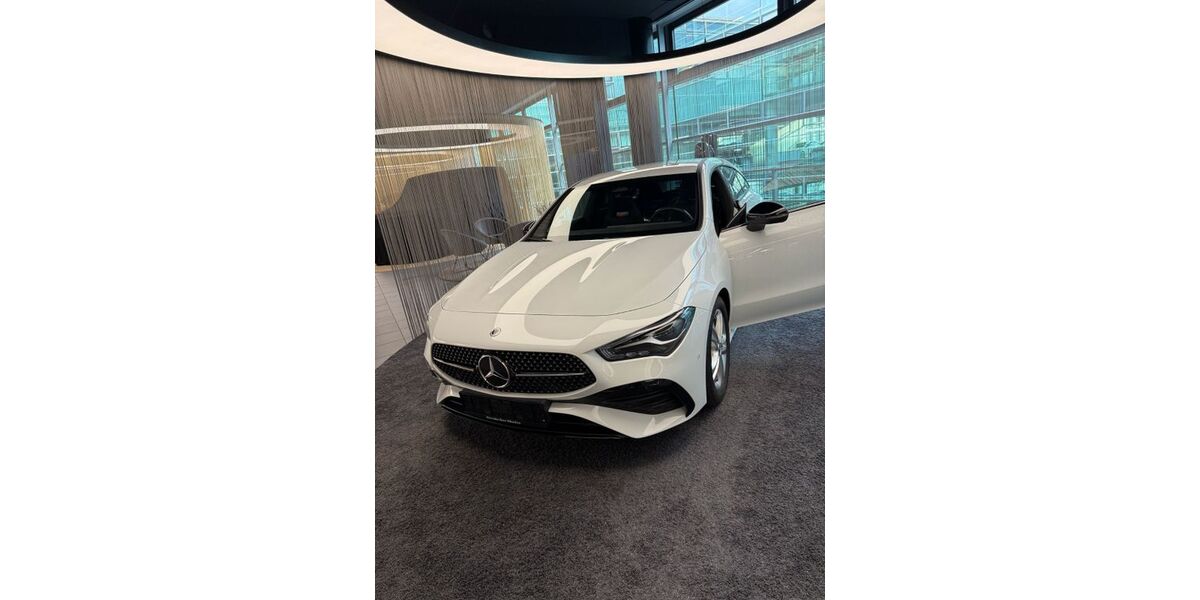 Mercedes-Benz CLA 200 Shooting Brake 40.000 km 32.600 &euro; Hirschaid 96116