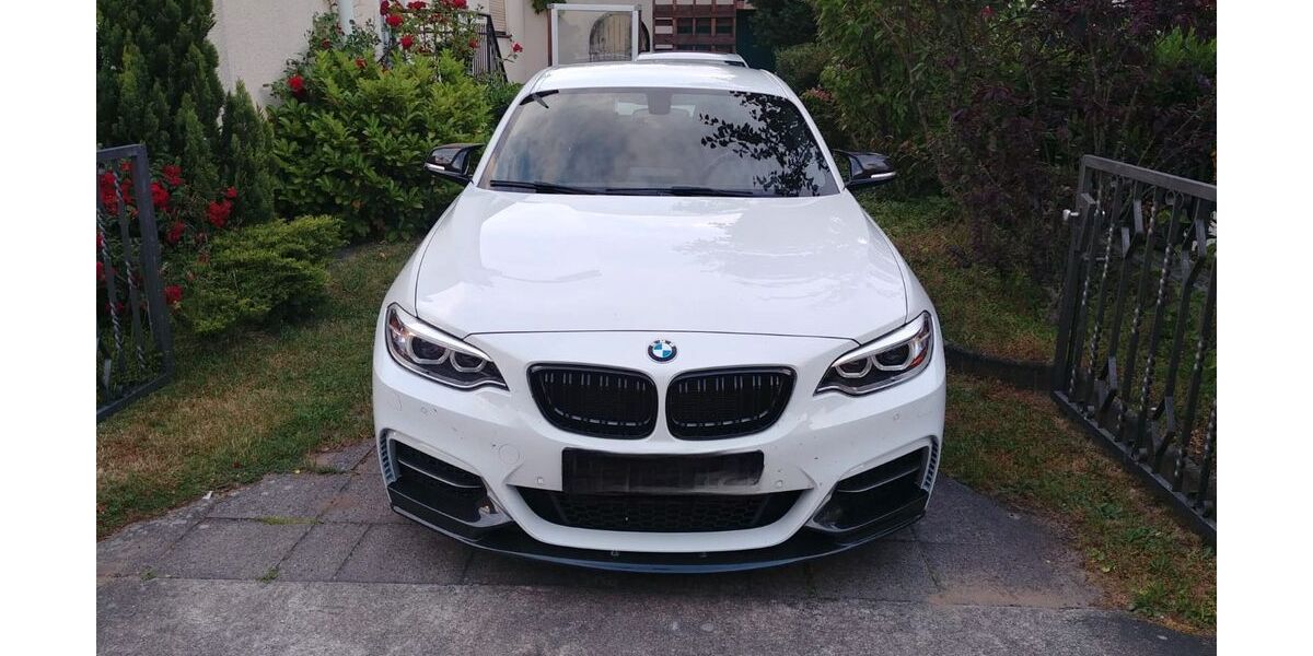 BMW M235 182.000 km 17.000 &euro; Bamberg 96052