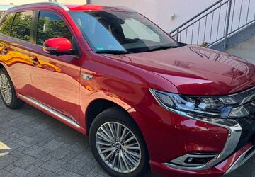 Mitsubishi Outlander 82.843 km 19.100 &euro; Bamberg 96049