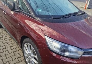 Renault Scenic 67.800 km 11.690 &euro; Hirschaid 96114