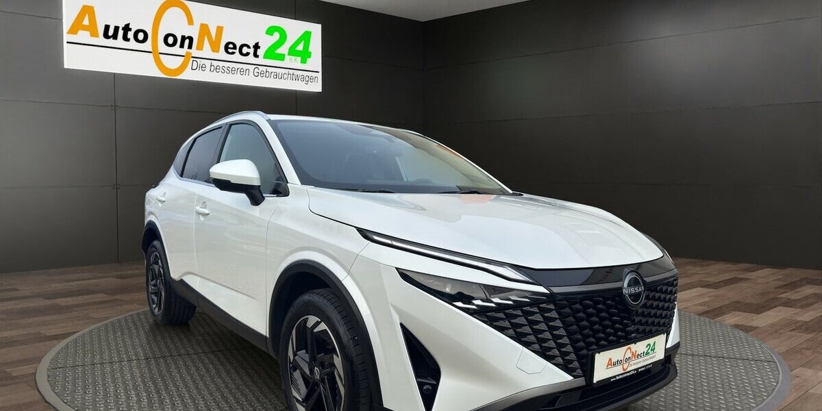 Nissan Qashqai N-Connecta XTronic *Navi/LED/Kamera360/PDC 17.447 km 25.980 &euro; Bamberg 96052