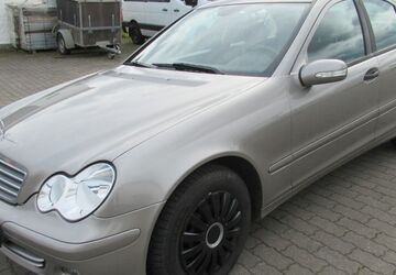 Mercedes-Benz C 180 115.000 km 4.600 &euro; Rattelsdorf 96179