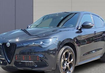 Alfa Romeo Stelvio 9.000 km 52.990 &euro; Bamberg 96052