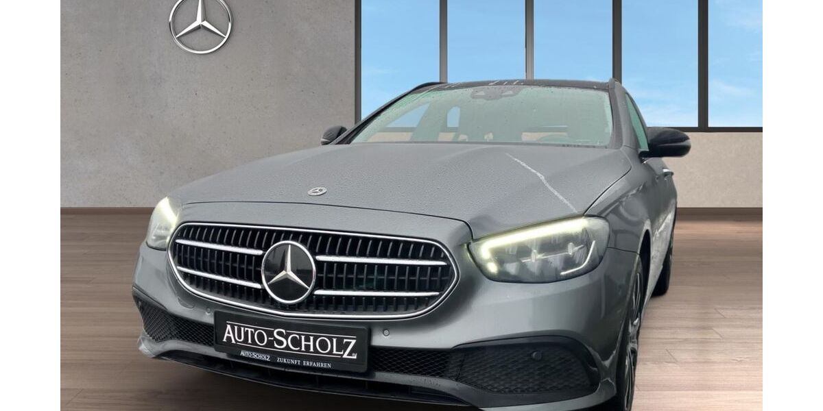 Mercedes-Benz E 300 159.125 km 26.363 &euro; Höchstadt 91315
