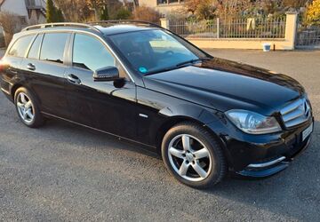 Mercedes-Benz C 220 285.000 km 5.500 &euro; Pommersfelden 96178