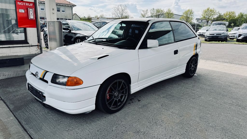 Opel Astra 121.800 km 3.500 &euro; Knetzgau 97478