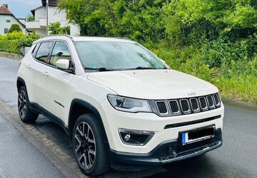 Jeep Compass 56.900 km 25.900 &euro; Strullendorf 96129