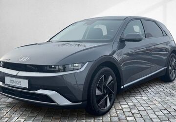 Hyundai IONIQ 5 2.490 km 49.939 &euro; Bamberg 96052