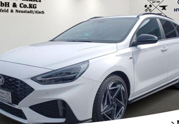 Hyundai i30 2.000 km 28.980 &euro; Schlüsselfeld 96132