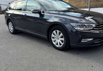 VW Passat Variant 225.000 km 12.900 &euro; Forchheim 91301